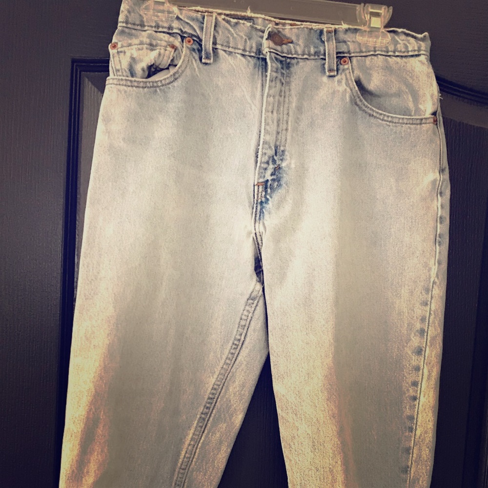 Juniors 550 Levis Jeans